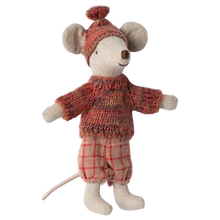 Load image into Gallery viewer, Winter mouse with ski set, Big sister - Rose