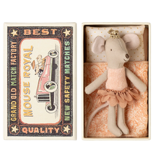Load image into Gallery viewer, Princess mouse, Little sister in matchbox