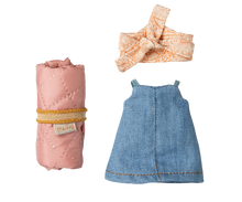 Load image into Gallery viewer, Hiker mouse, Big sister