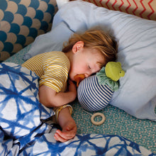 Φόρτωση εικόνας στο εργαλείο προβολής Συλλογής, Βρεφικό μουσικό βατραχάκι από οργανικά υλικά