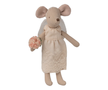 Load image into Gallery viewer, Wedding dress, Mum mouse