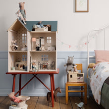 Load image into Gallery viewer, House of Miniature, Dollhouse