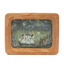 Load image into Gallery viewer, Hand-carved Waldorf hanging frame