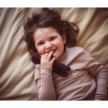 Load image into Gallery viewer, Doll moss violet, small