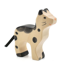 Load image into Gallery viewer, Cat, small, black and white