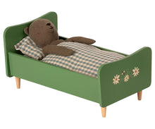 Load image into Gallery viewer, Wooden bed, Teddy dad - Dusty green
