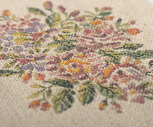 Load image into Gallery viewer, Rug, Flowers - Large
