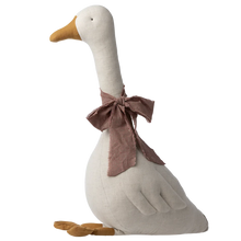 Load image into Gallery viewer, Goose, Large
