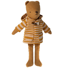 Load image into Gallery viewer, Coat, Teddy mum
