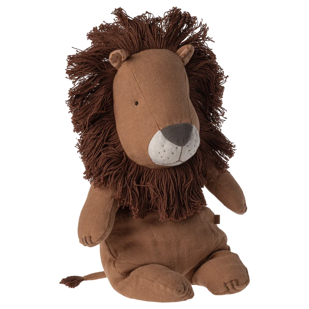 Safari friends, Lion, Medium