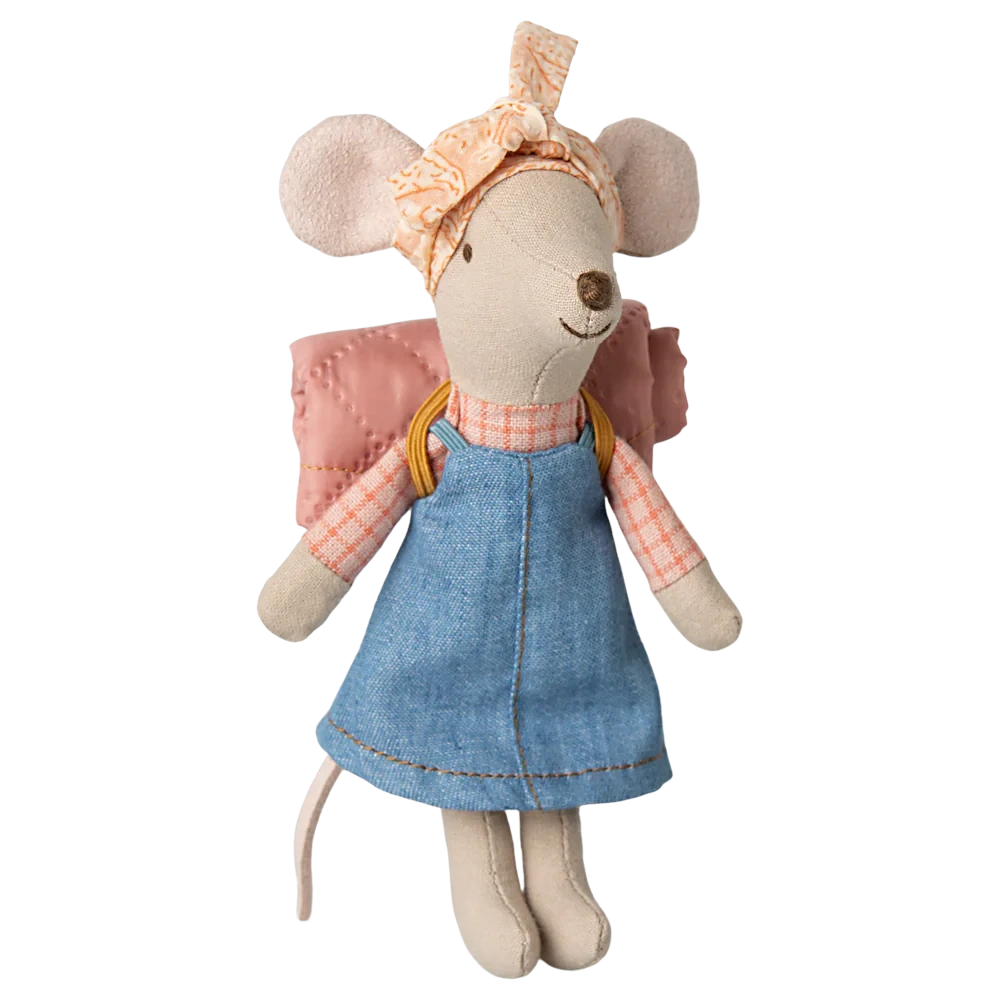 Hiker mouse, Big sister