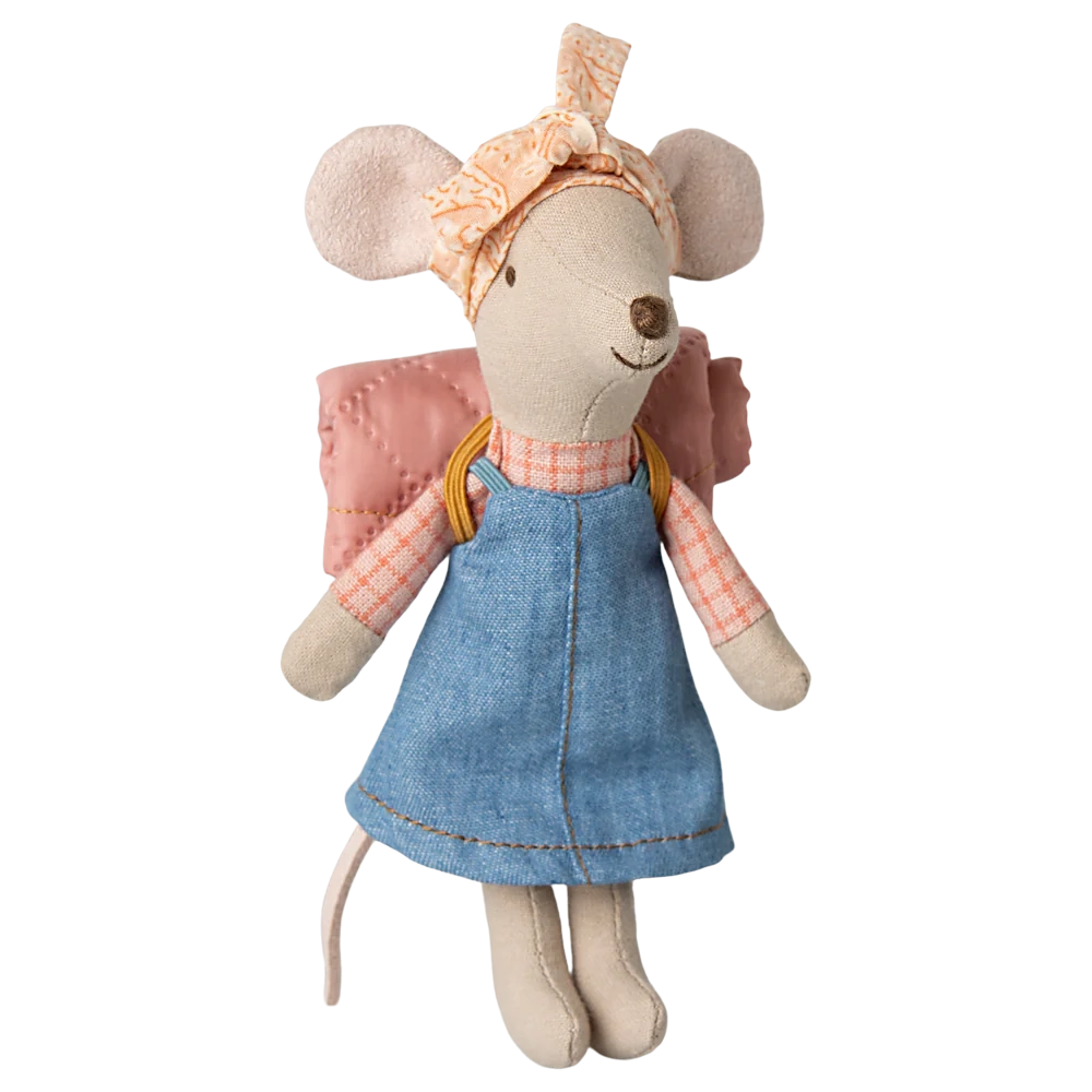 Hiker mouse, Big sister