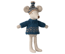 Load image into Gallery viewer, Knitted sweater and hat, Dad mouse
