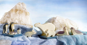 Polar Bear small long neck