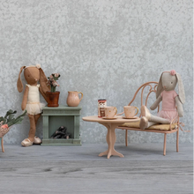 Load image into Gallery viewer, Oval table, Mini - Nature
