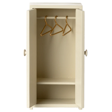 Load image into Gallery viewer, Closet, Mouse - Cream
