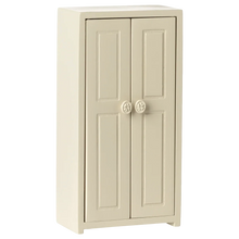 Load image into Gallery viewer, Closet, Mouse - Cream
