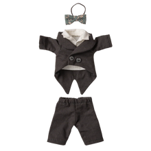 Load image into Gallery viewer, Wedding suit, Dad mouse
