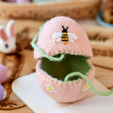 Load image into Gallery viewer, Felt egg covers
