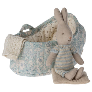 Rabbit in carry cot, Micro