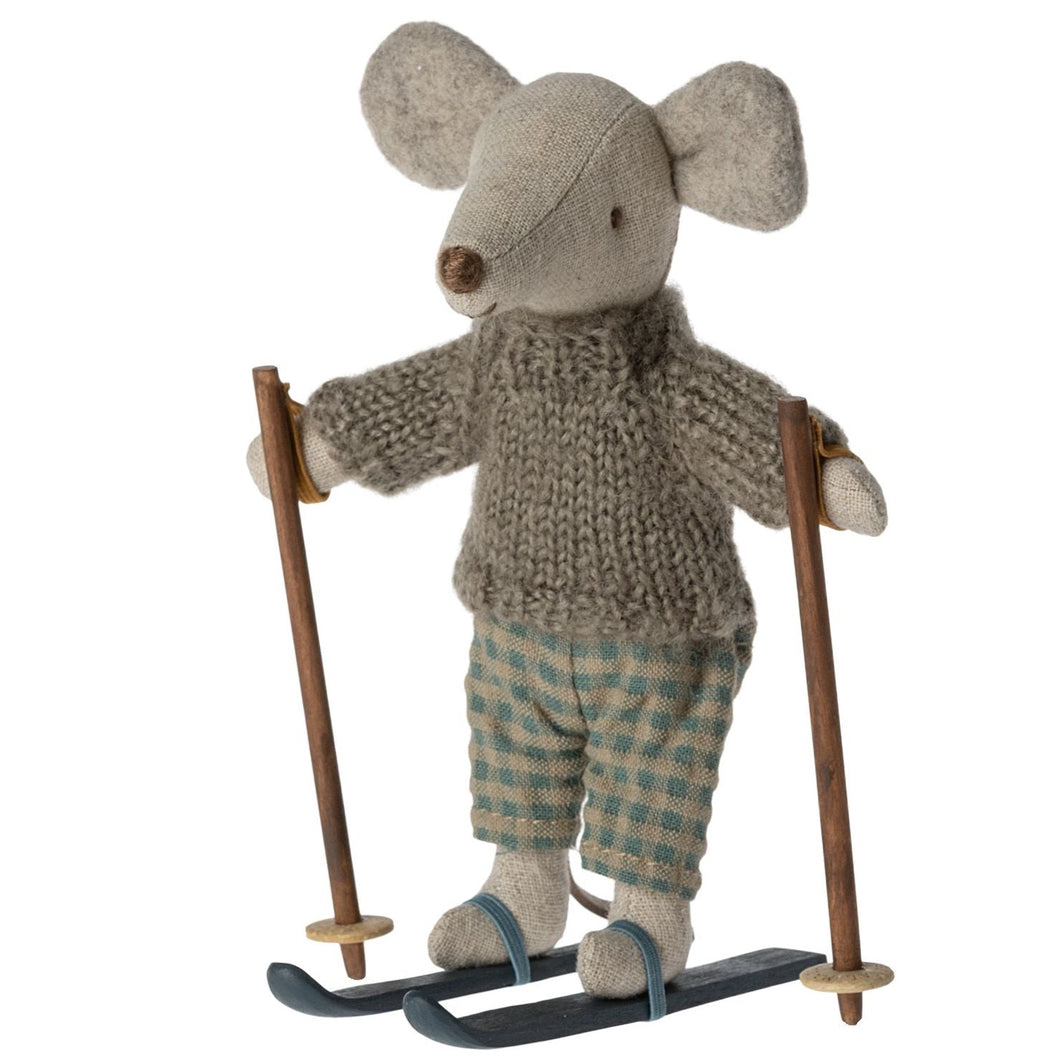 Winter mouse with ski set, Big brother