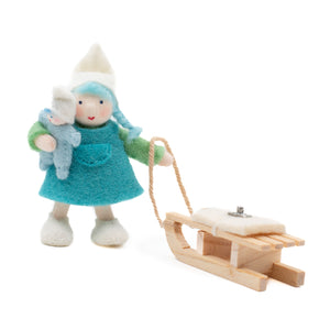Winter Girl Dwarf with sleigh and doll