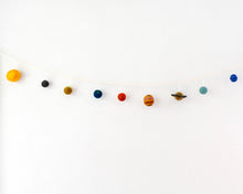 Load image into Gallery viewer, Solar system space garland
