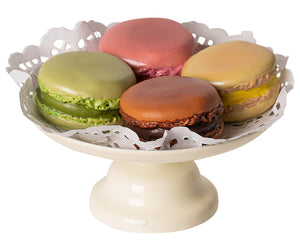 Macarons et chocolat chaud