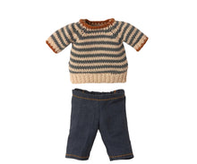 Load image into Gallery viewer, Blouse and pants for Teddy dad
