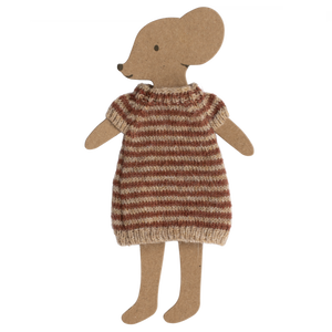 Knitted dress for mum mouse