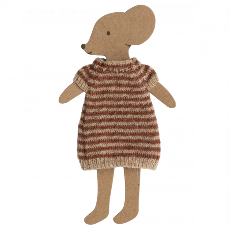 Knitted dress for mum mouse