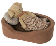 Load image into Gallery viewer, Dog basket, Brown
