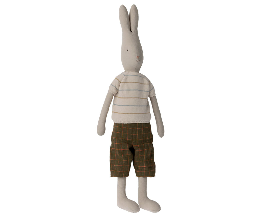 Rabbit size 5, Pants and knitted sweater