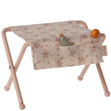 Load image into Gallery viewer, Nursery table, Baby mouse - Rose
