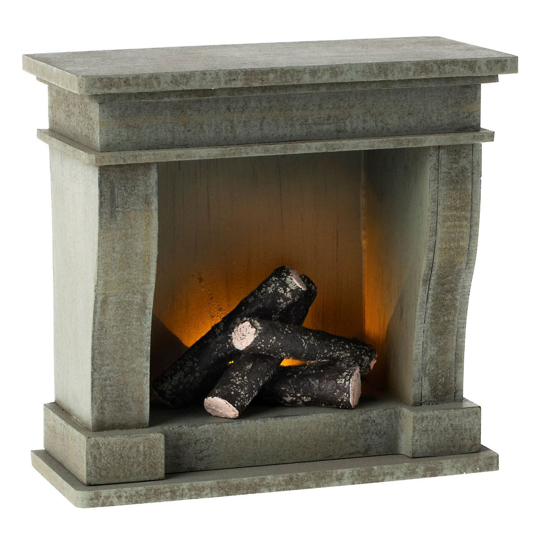 Miniature fireplace